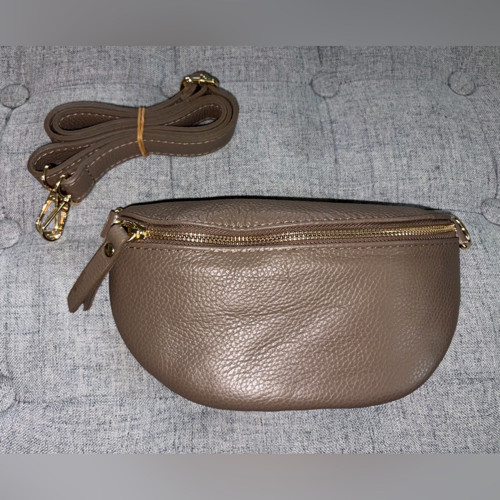 Tourance Fanny Bag Metallic Leather Tan